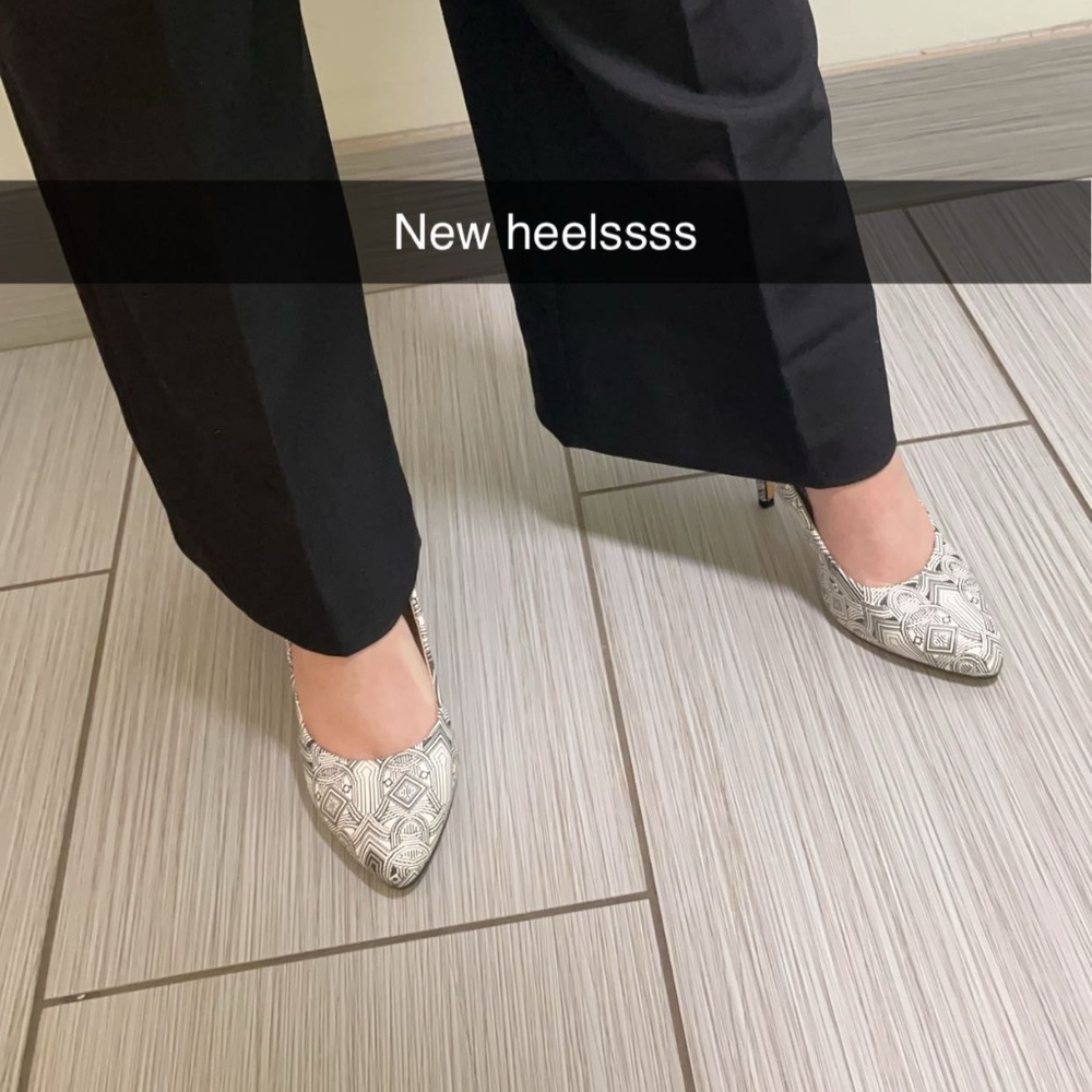 Meet your Posher, Olivia